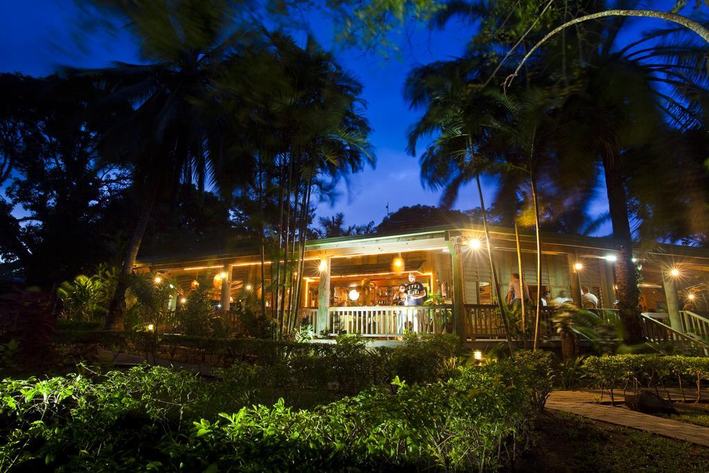 Tufi Resort Экстерьер фото